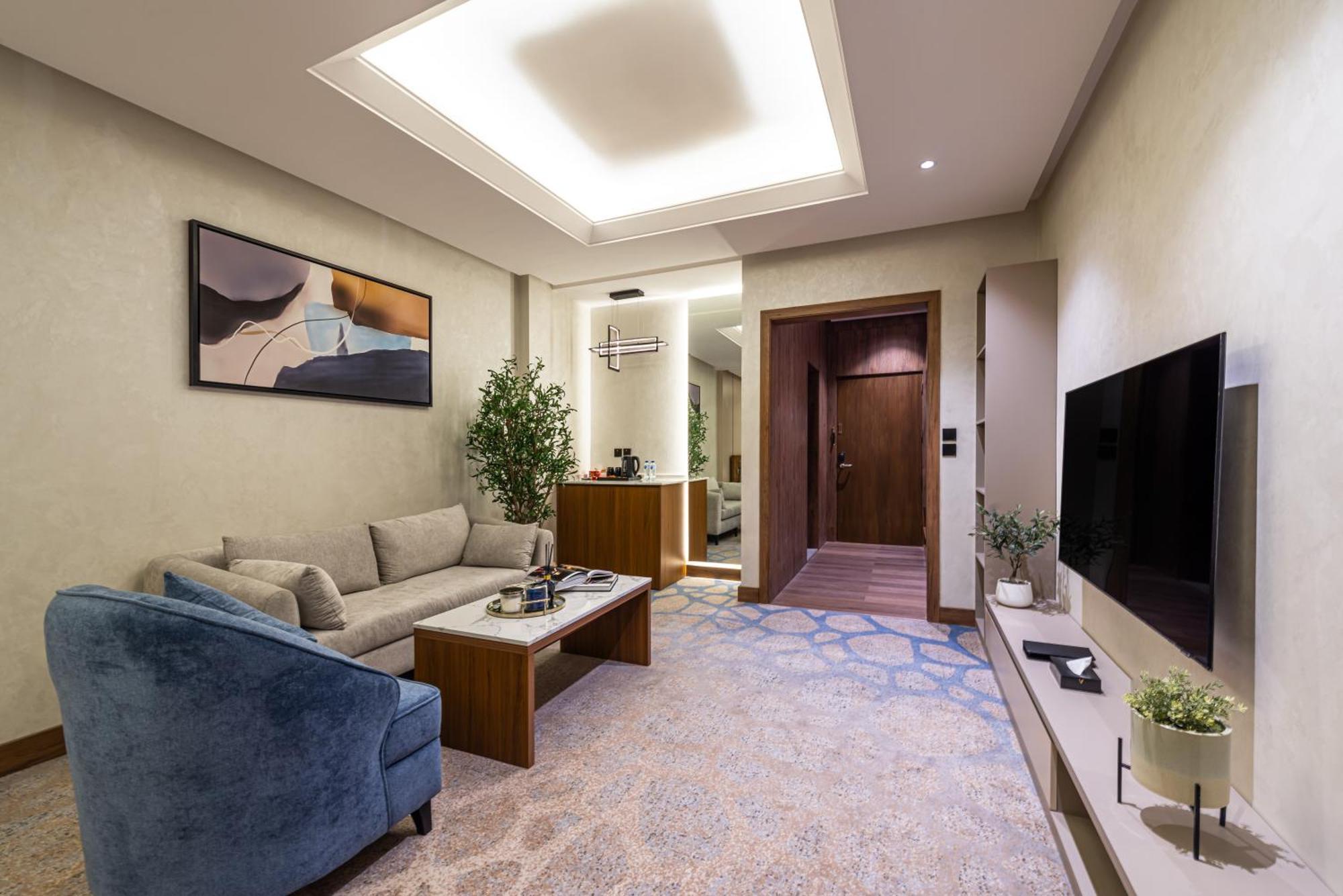 Voyage Hotel & Suites Riaad Buitenkant foto