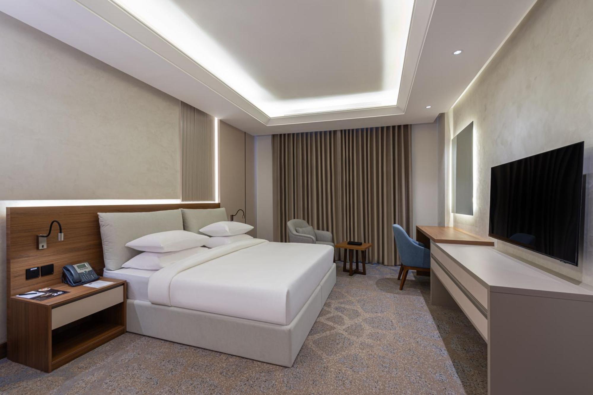 Voyage Hotel & Suites Riaad Buitenkant foto