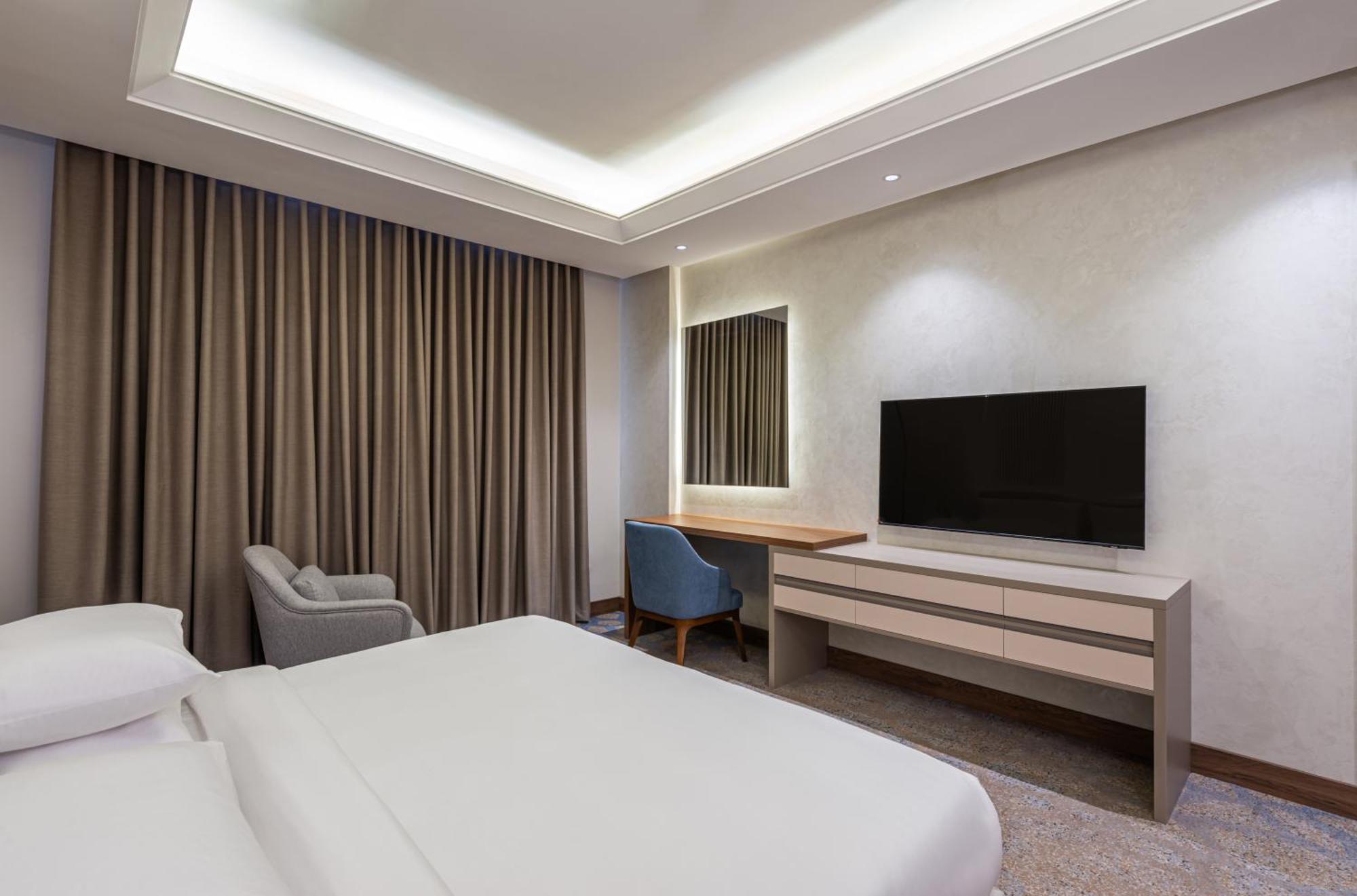 Voyage Hotel & Suites Riaad Buitenkant foto