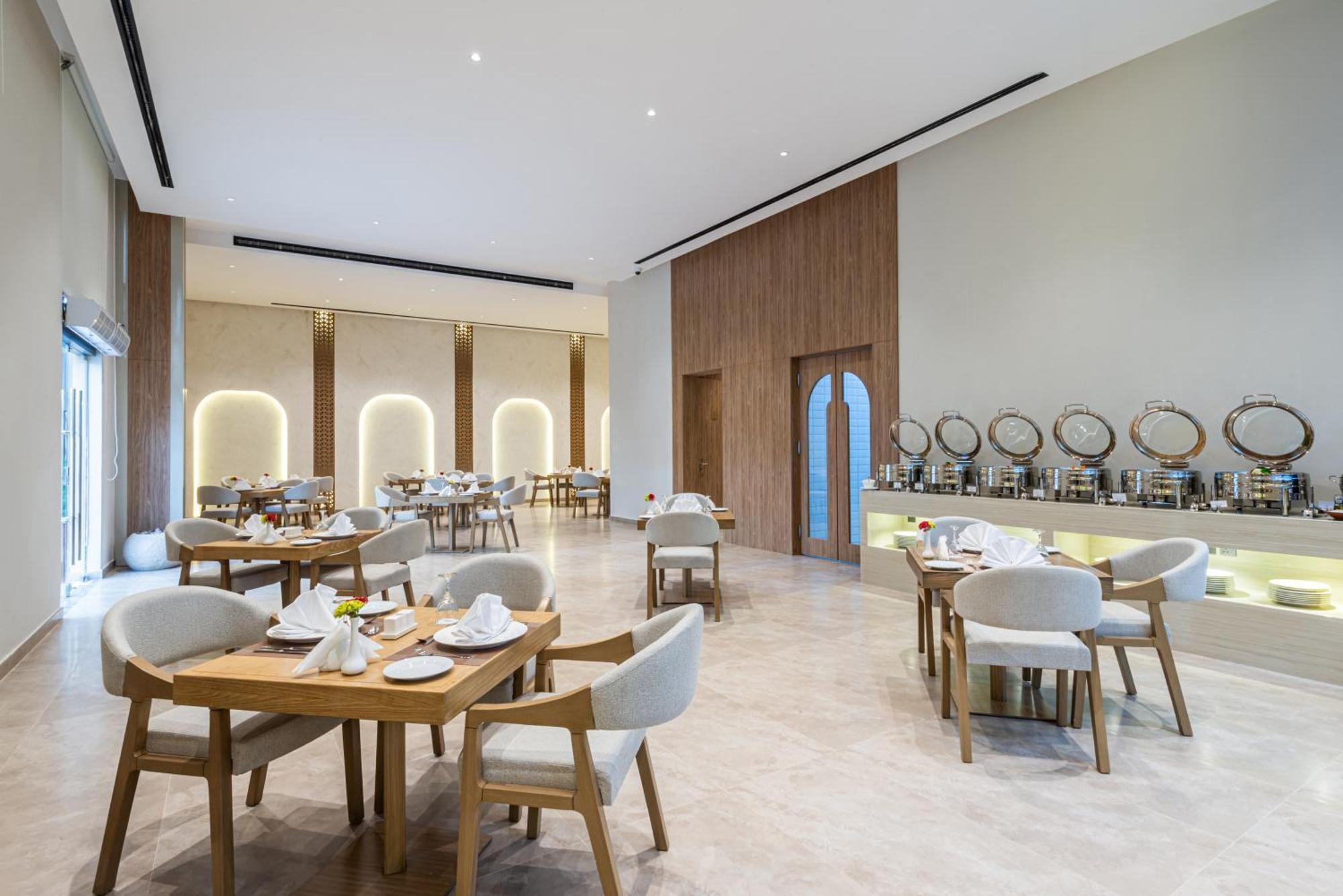 Voyage Hotel & Suites Riaad Buitenkant foto